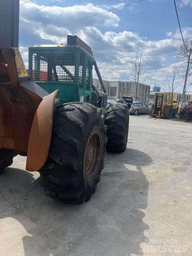 Timberjack 240 B Tractor Units