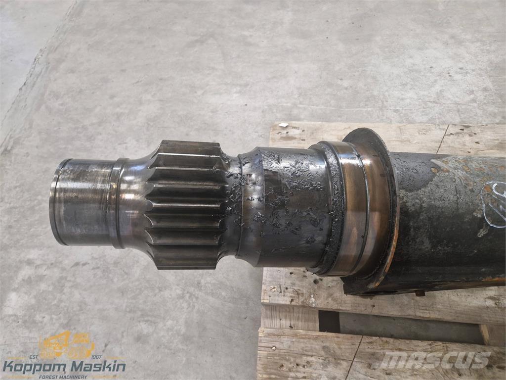 Komatsu 130F Forwarder cranes