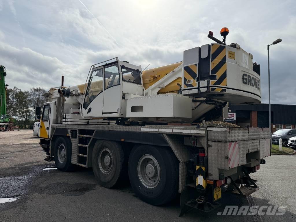 Grove GMK 3055 All terrain cranes