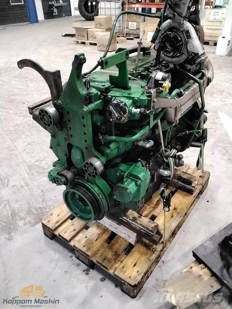 John Deere 1910E Engines