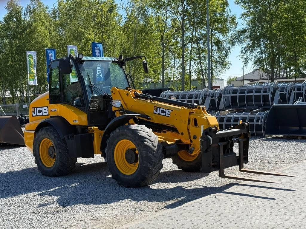 JCB TM 320 Telehandlers for agriculture