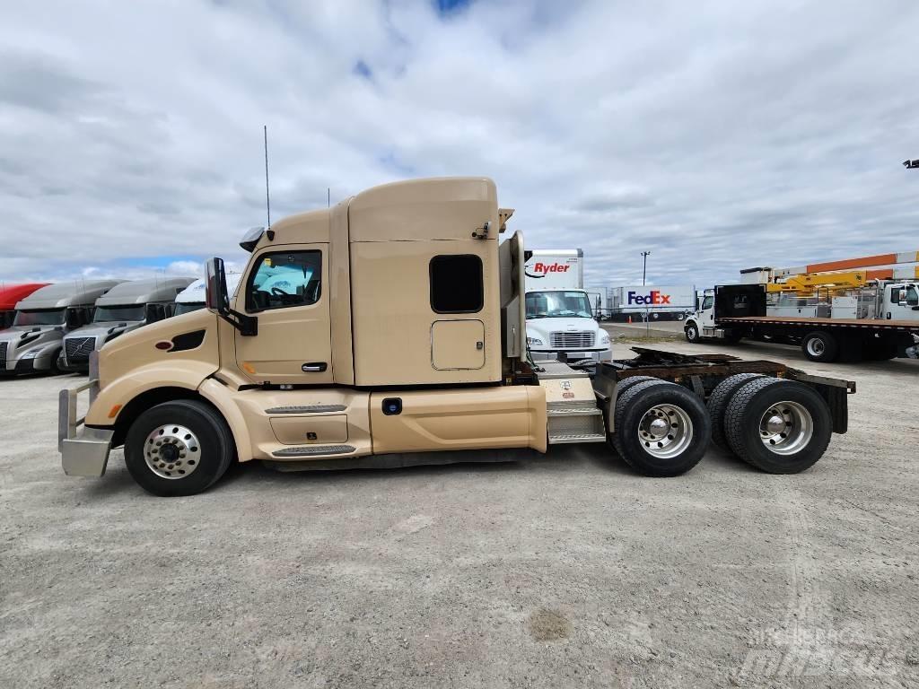 Peterbilt 579 Tractor Units
