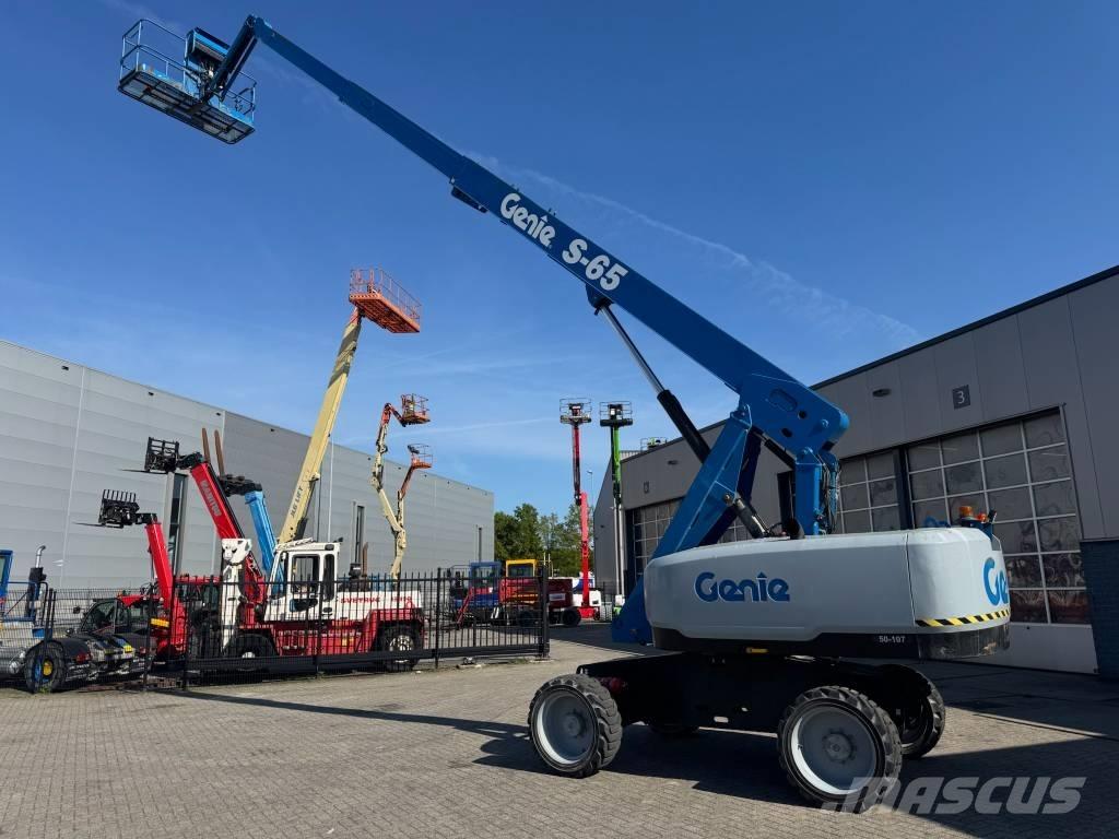 Genie S 65 Telescopic boom lifts