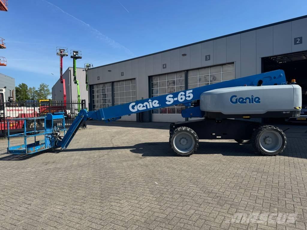 Genie S 65 Telescopic boom lifts