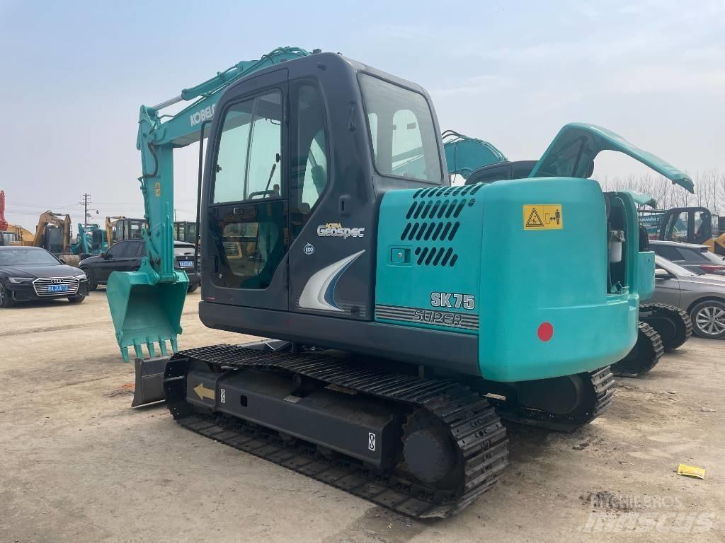 Kobelco SK 75 Midi excavators  7t - 12t