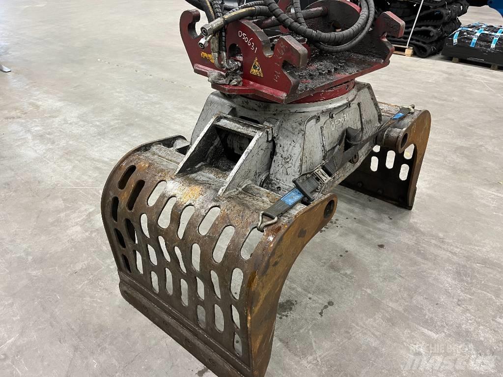 Demarec DRG15 CW30 Grapples