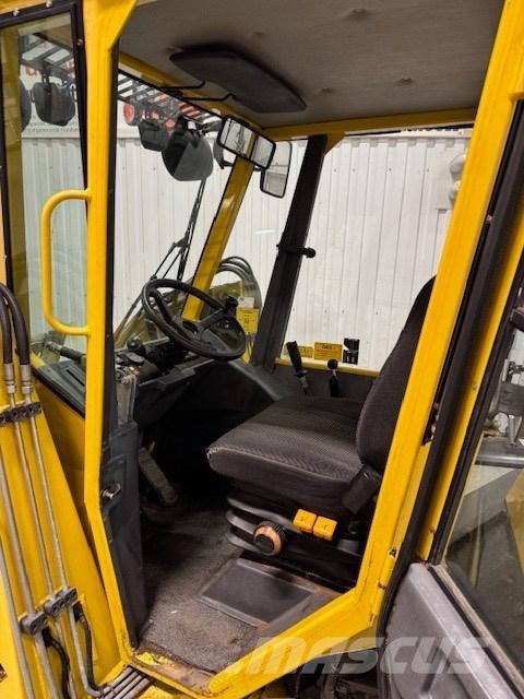 Wille 345 Tool carriers