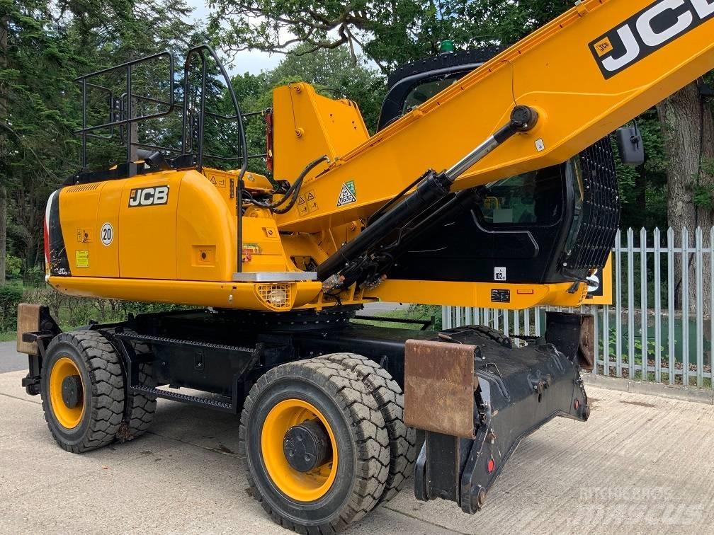 JCB JS 20 MH Waste / industry handlers