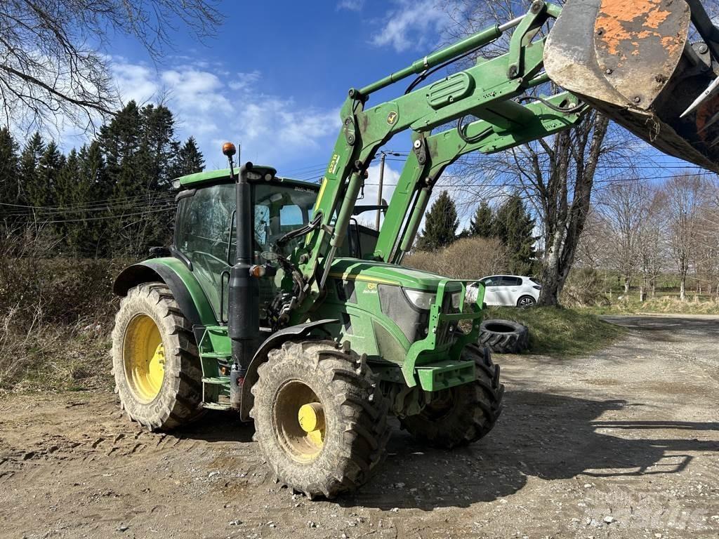 John Deere 6R 120 Tractors