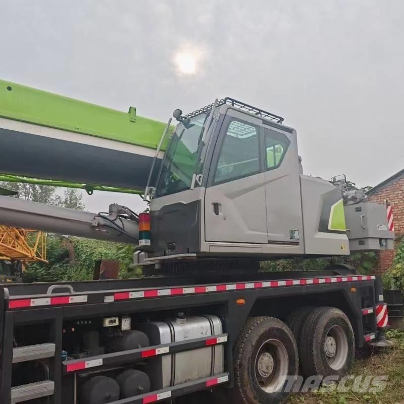 Zoomlion ZTC 350 H All terrain cranes