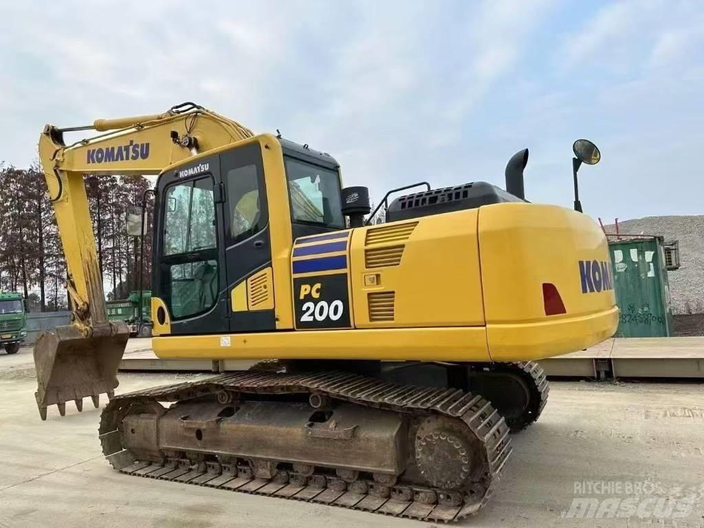 Komatsu PC 210-10 Crawler excavators