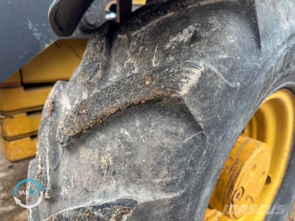 CAT 428C Backhoe loaders