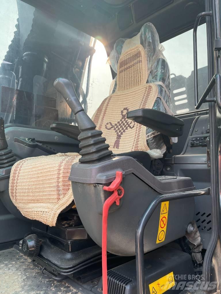 Volvo 140 Midi excavators  7t - 12t