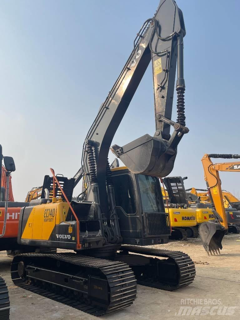 Volvo 140 Midi excavators  7t - 12t