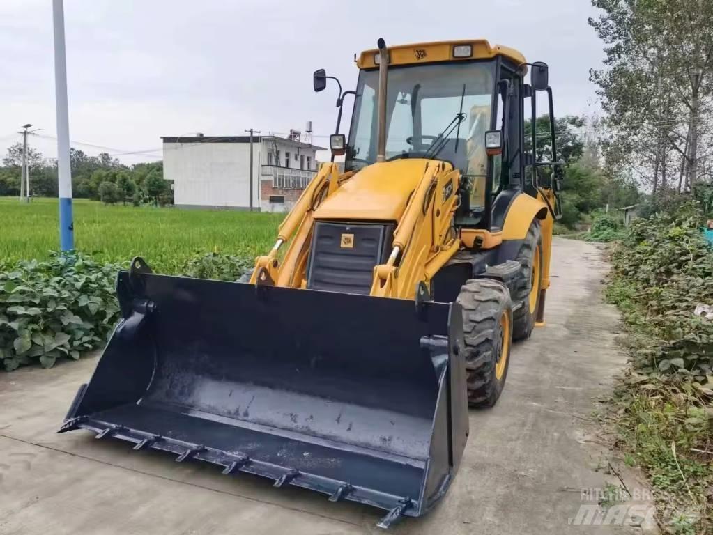 JCB 3 CX Backhoe loaders