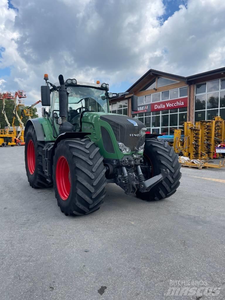 Fendt 930 Vario Tractors