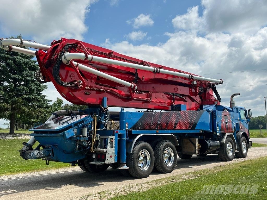 Putzmeister 47M Concrete pump trucks