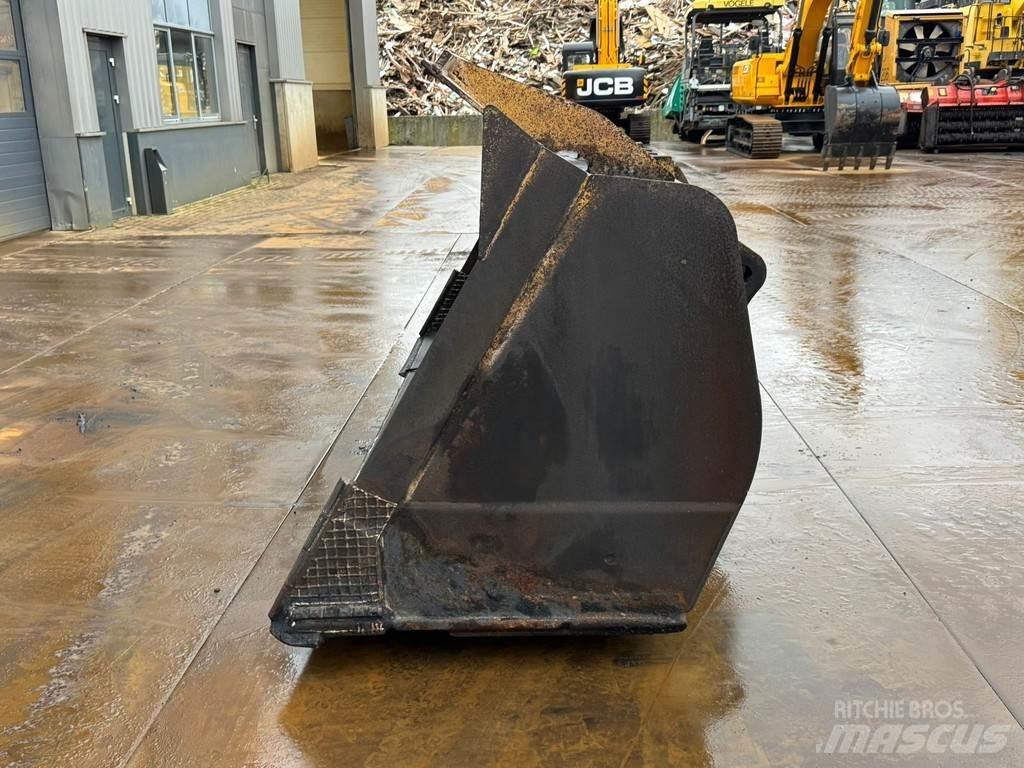 CAT Bucket CAT 980 Buckets