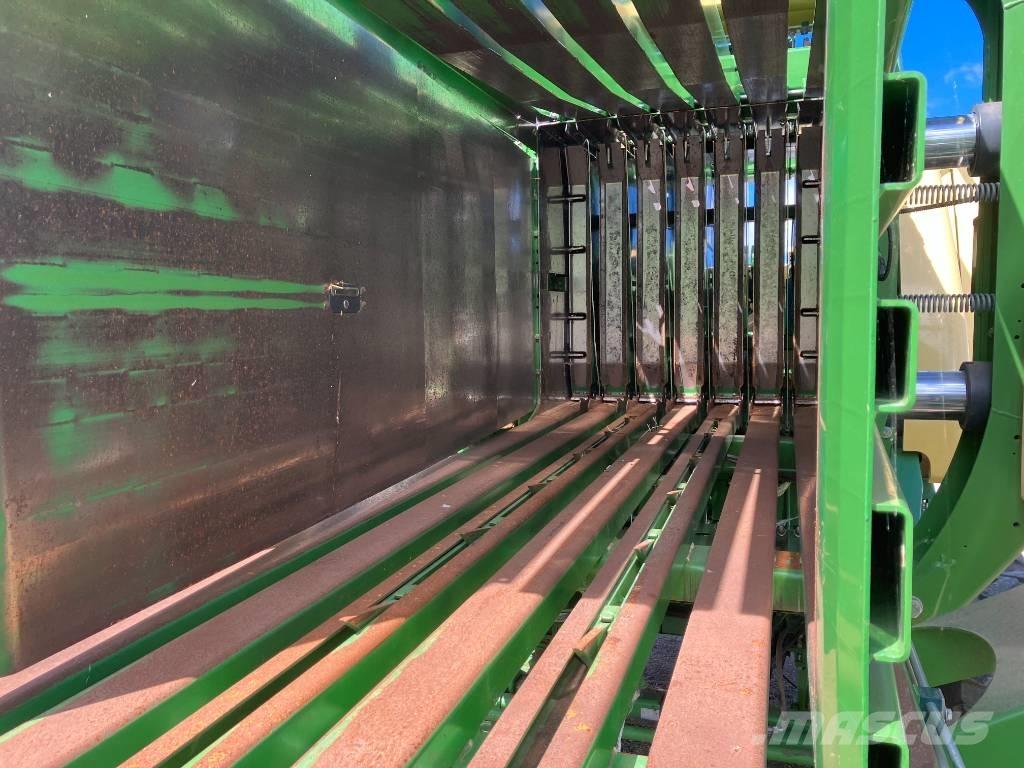 Krone Big Pack 4x4, Square balers