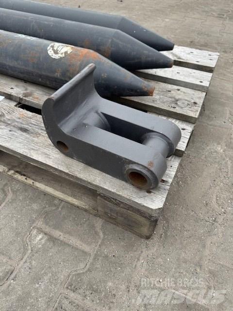 Montabert GROT NOWY Hammers / Breakers
