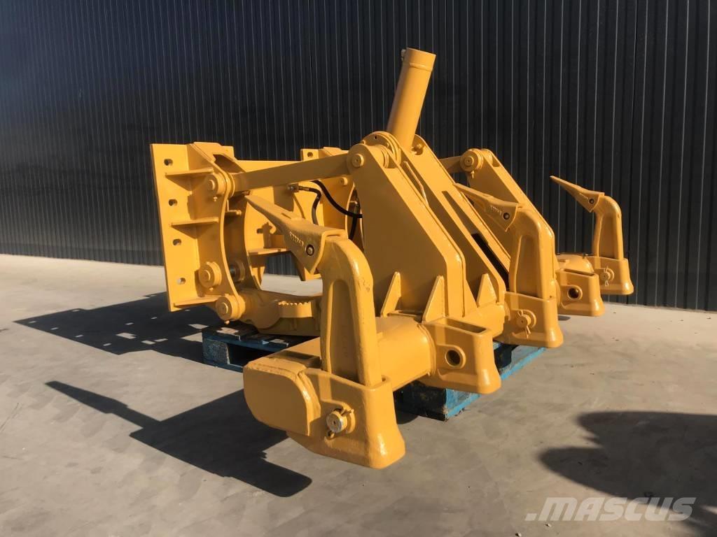 Volvo G960B Scarifiers