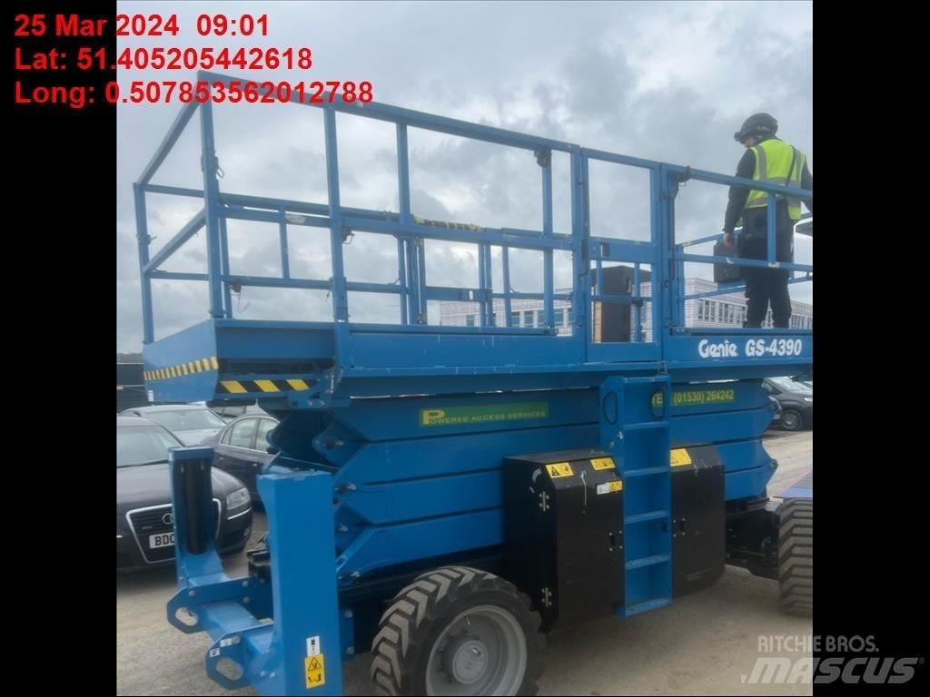 Genie GS 4390 Scissor lifts