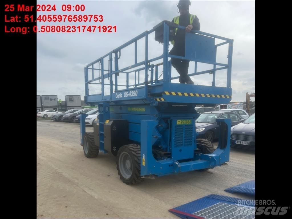 Genie GS 4390 Scissor lifts