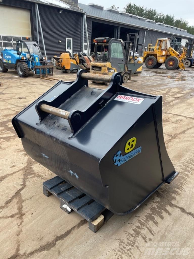  Andet Graveskovl Buckets