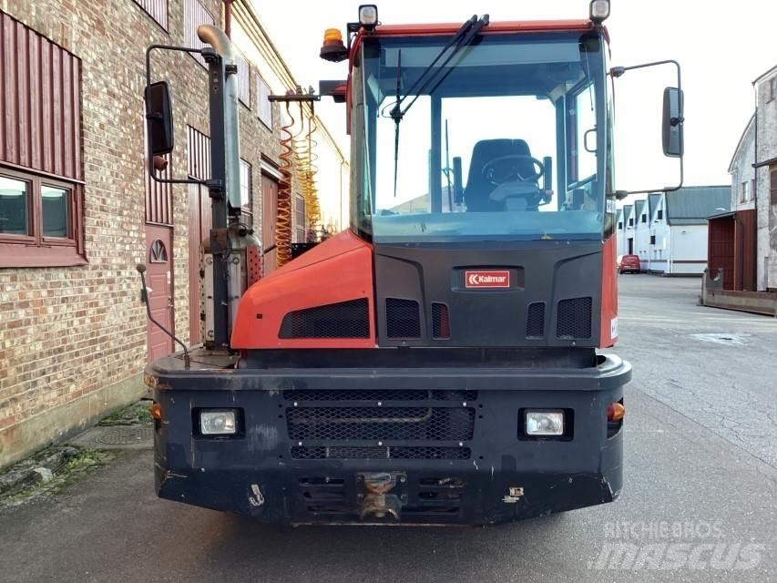 Kalmar TR618 Terminal tractors