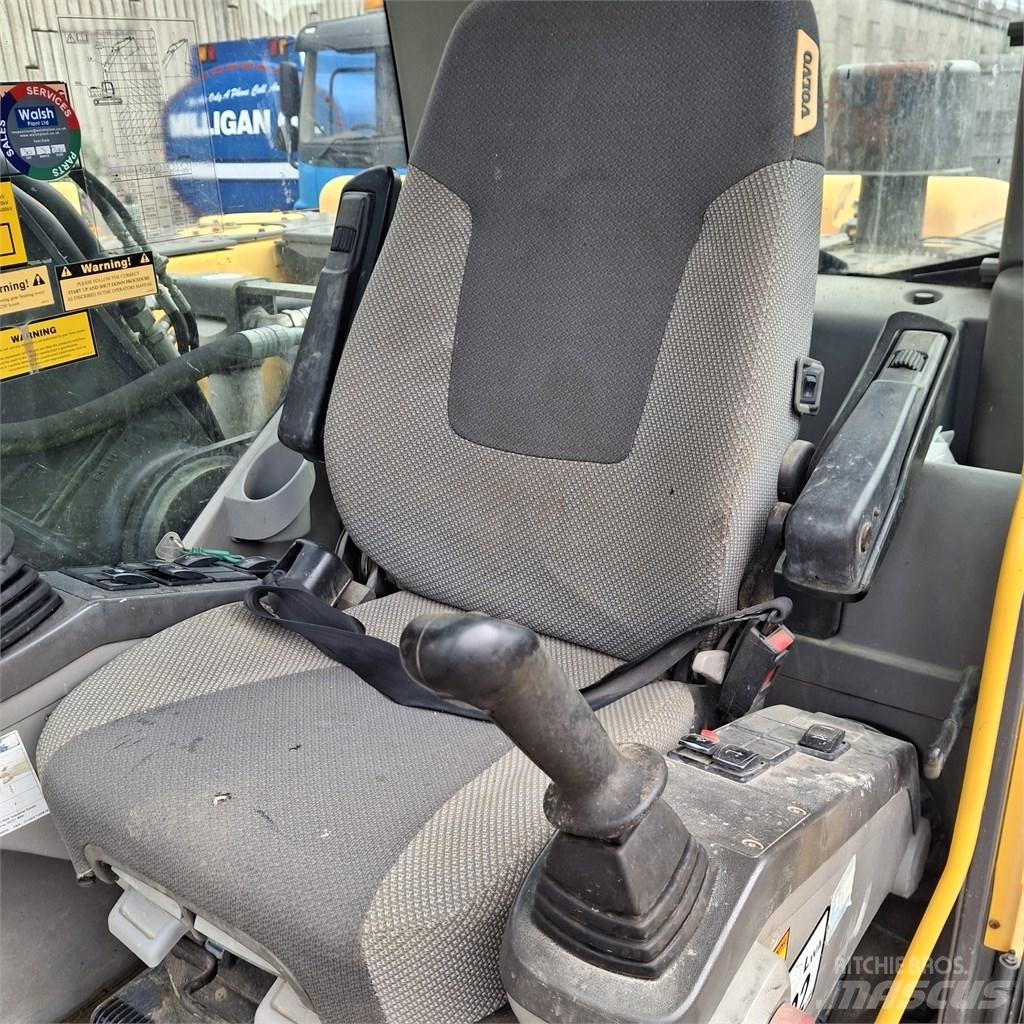 Volvo EC 210 C L Crawler excavators