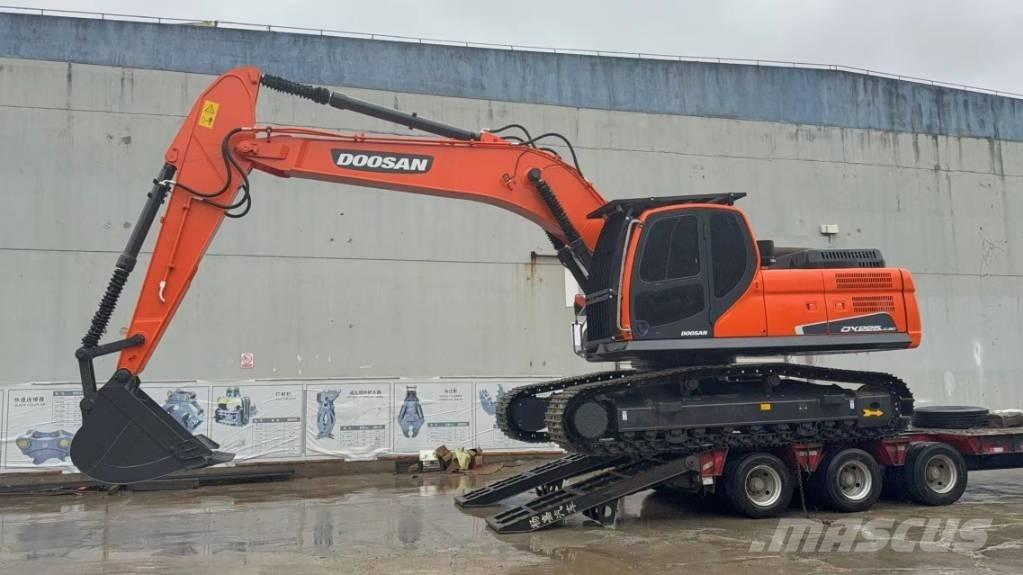 Doosan DX 225 LCA Crawler excavators