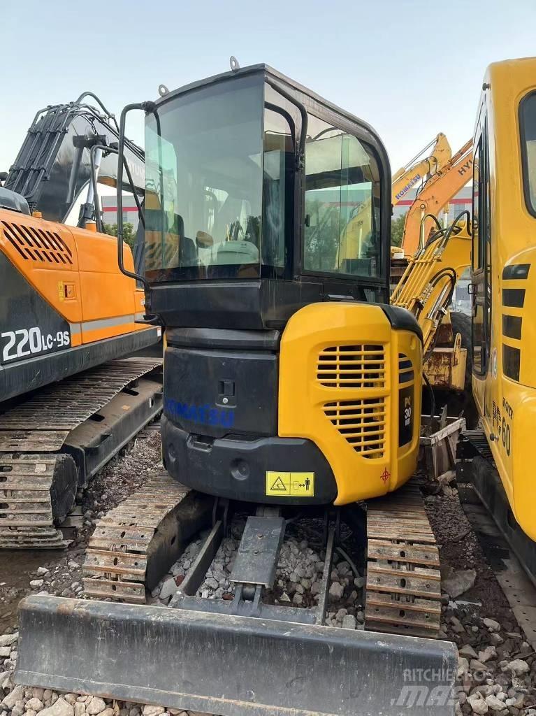 Komatsu PC 30 Crawler excavators