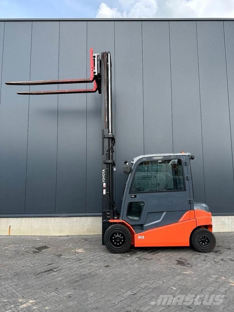 Toyota 8FBMT45 Electric forklift trucks