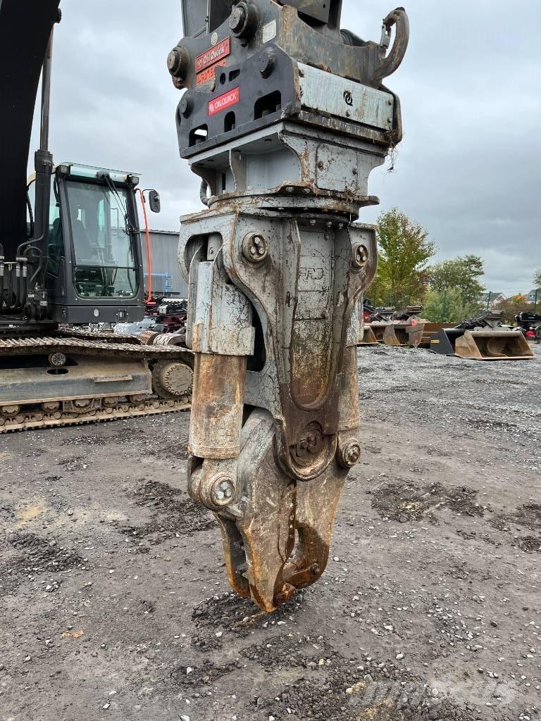 FRD V-17 Pulveriser (Demolition Crusher ) 