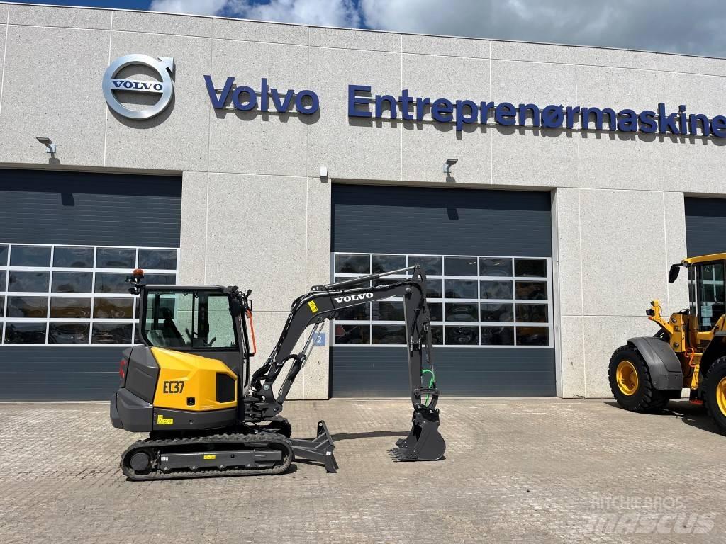 Volvo EC37F Mini excavators < 7t (Mini diggers)