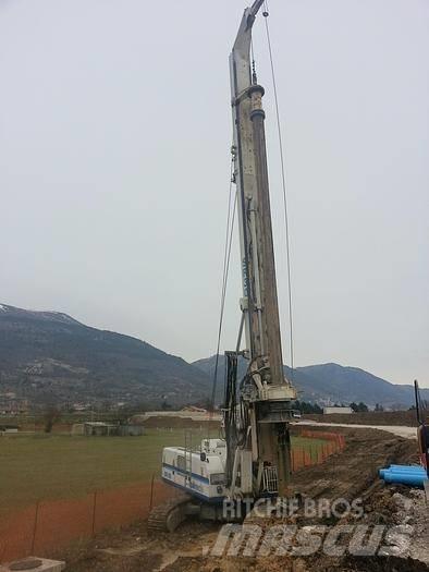 Soilmec SR30 Piling rigs