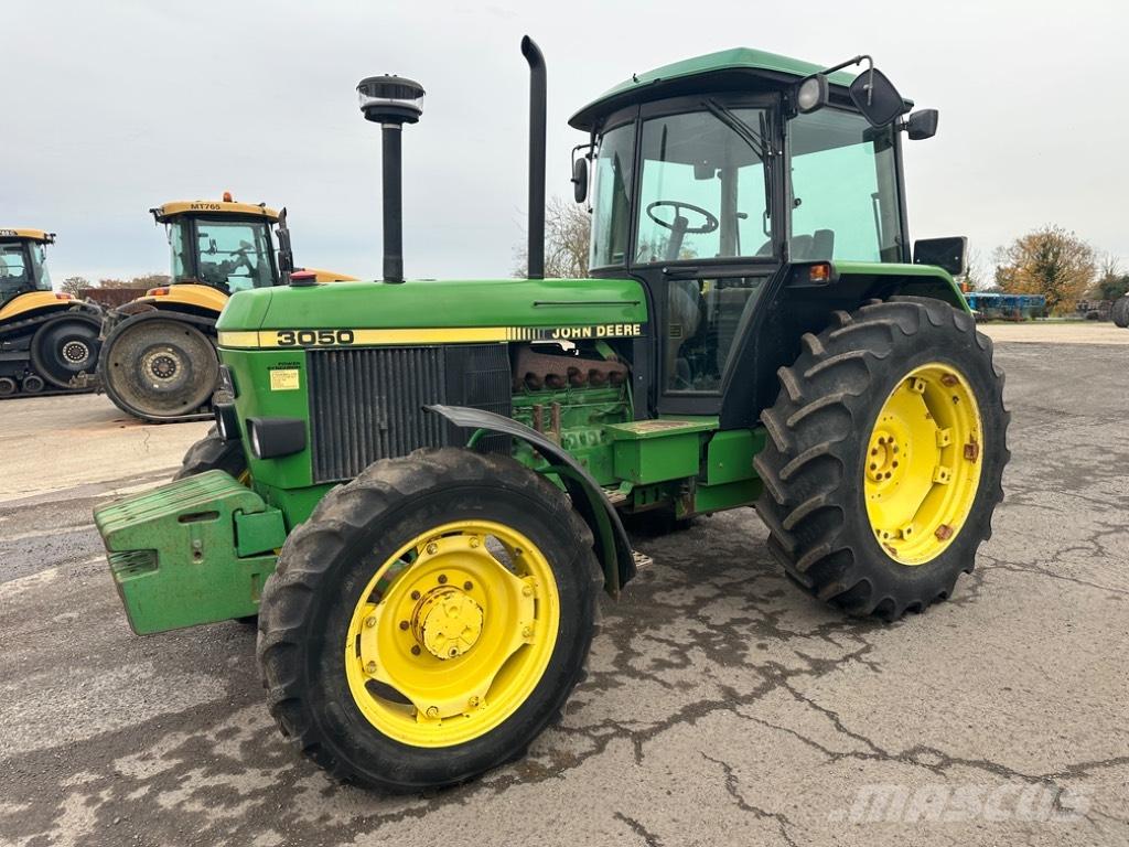John Deere 3050 HL Tractors