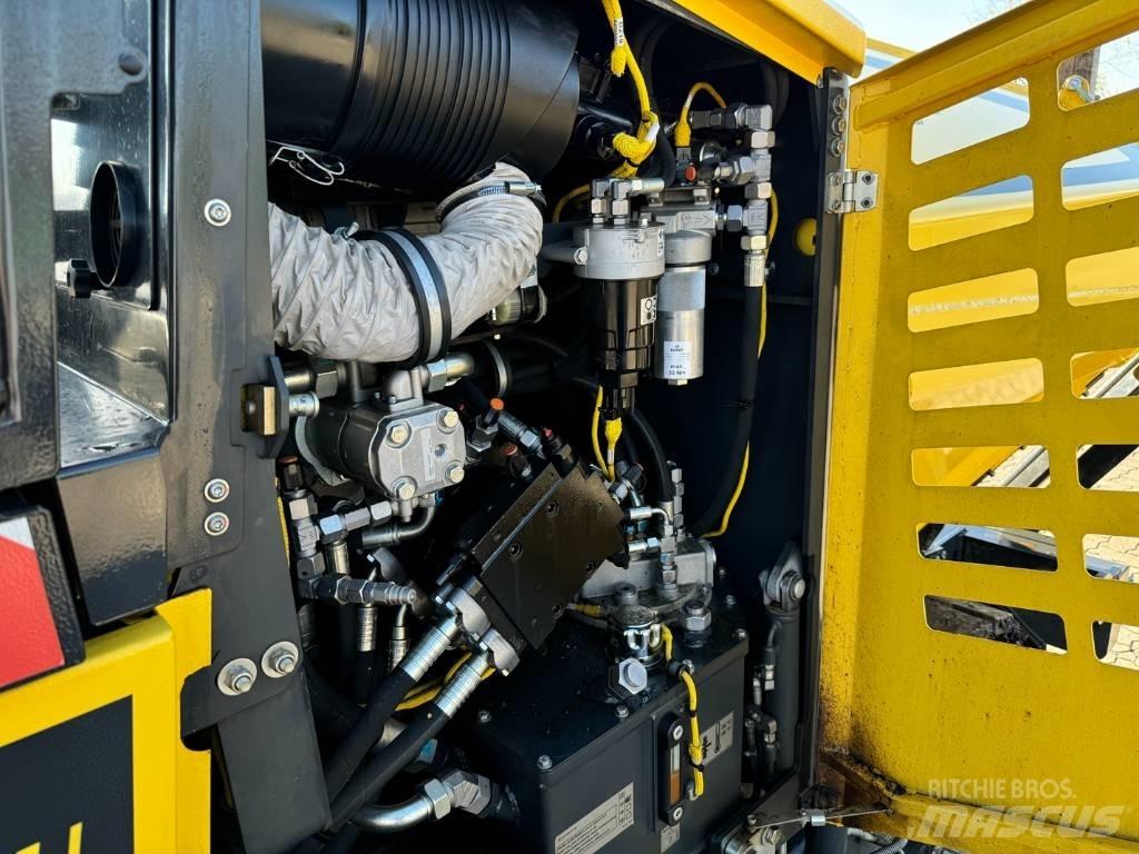 Bomag BF 300 C-2 Asphalt pavers