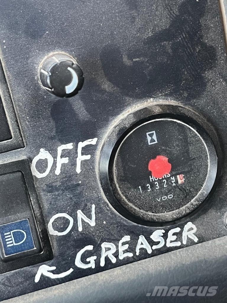 Volvo L 180 E Wheel loaders