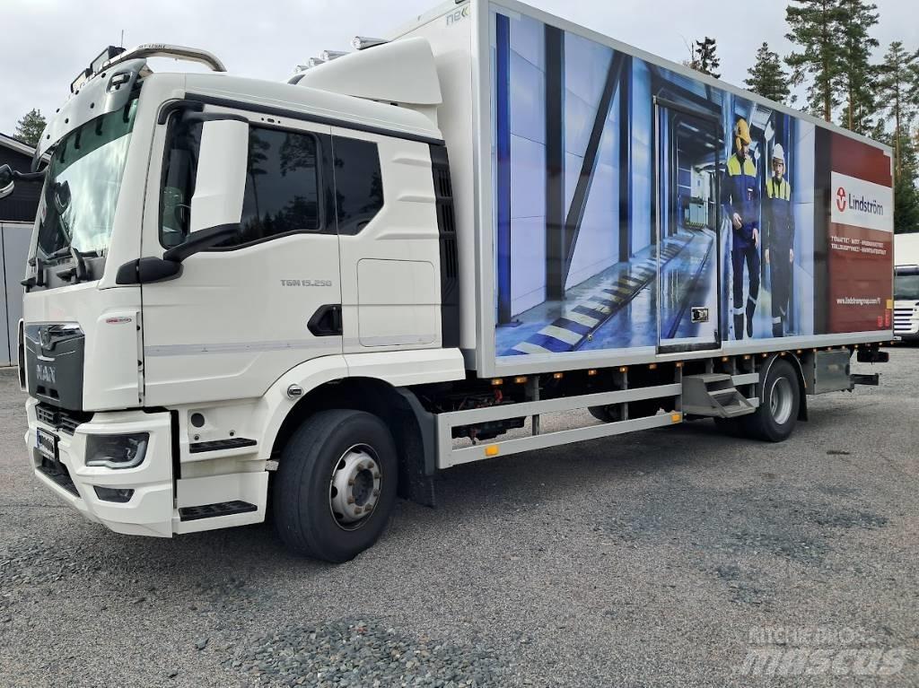 MAN TGM 15.250 Box body trucks