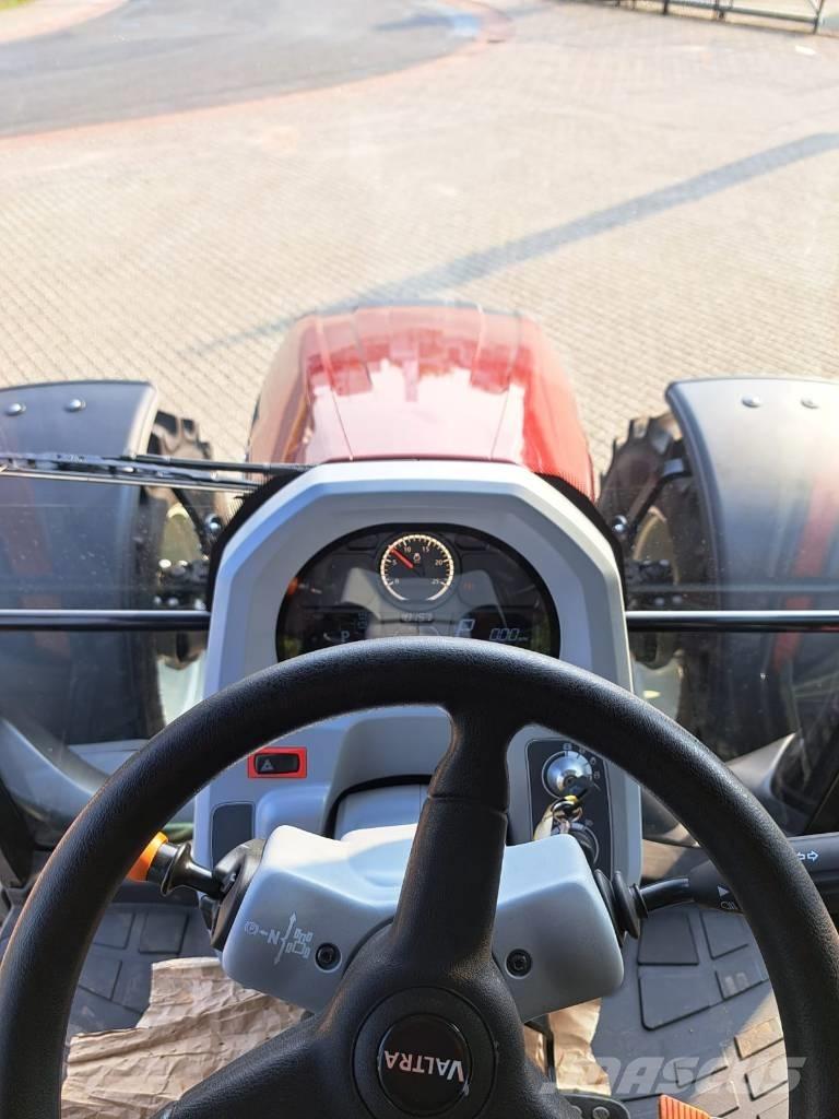Valtra G 135 Active Tractors