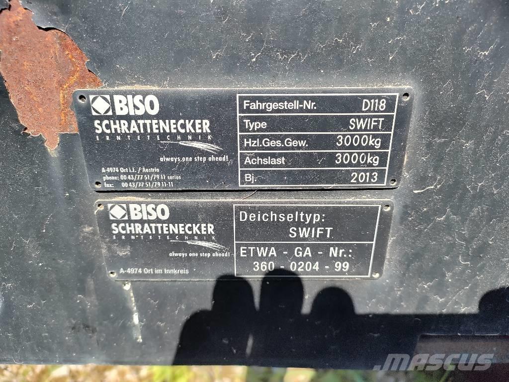 New Holland CX 5080 Combine harvesters