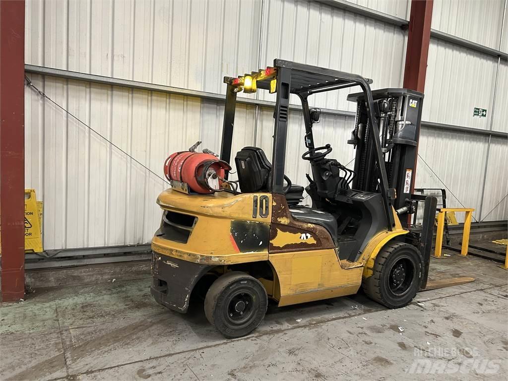 CAT GP30NT LPG trucks