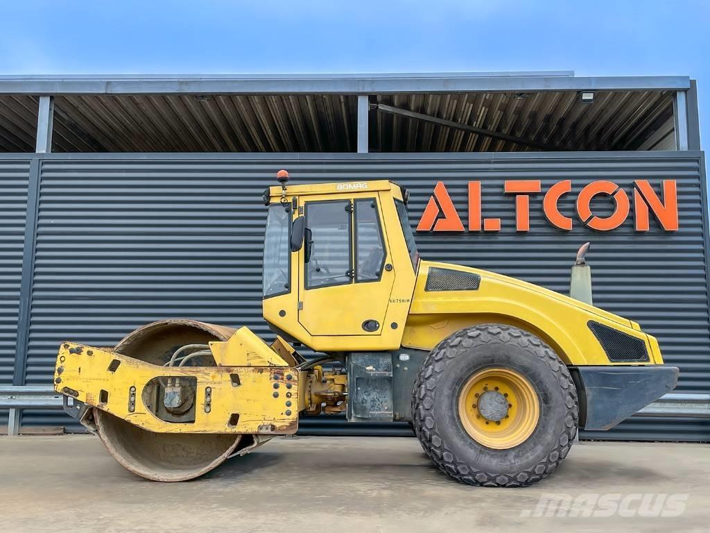 Bomag BW 213 DH-4 Single drum rollers