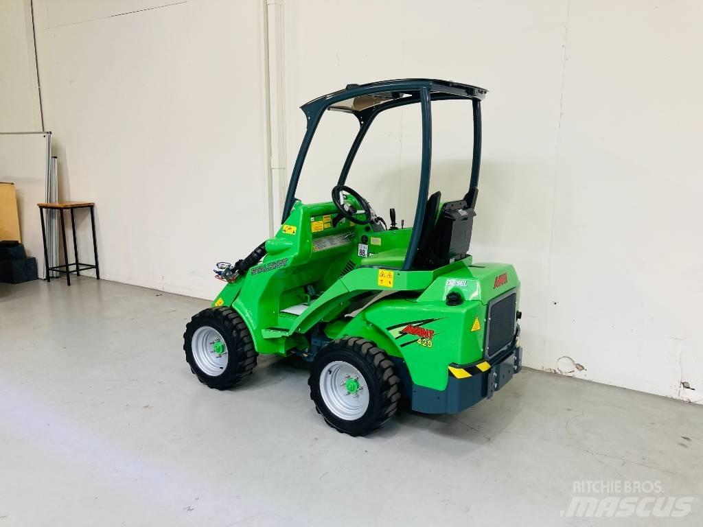 Avant 420 Mini loaders