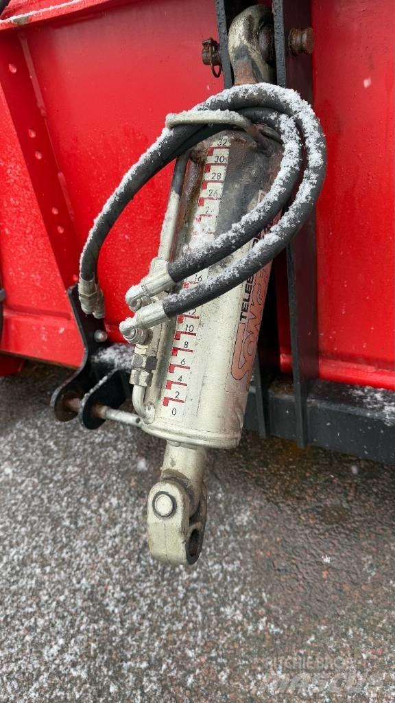 TOKVAM SMA 1600 Gritters