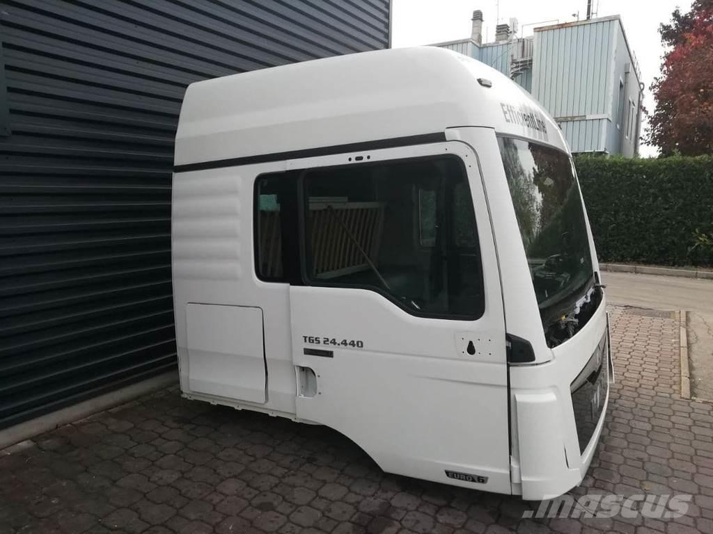 MAN TGS LX EURO 6 Cabins and interior