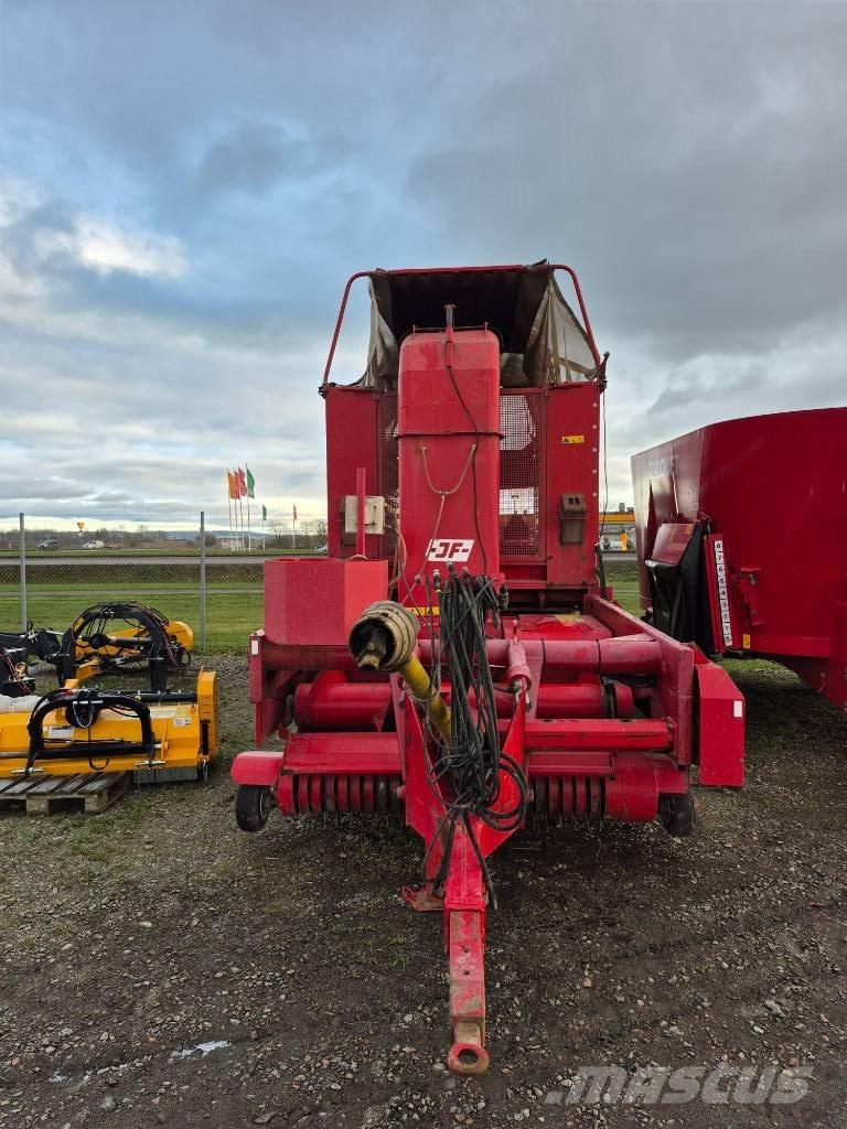 JF 3500 Self loading trailers