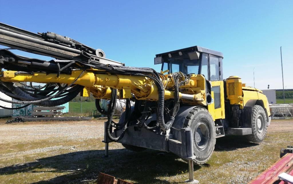 Atlas Copco L2C Horizontal Directional Drilling Equipment