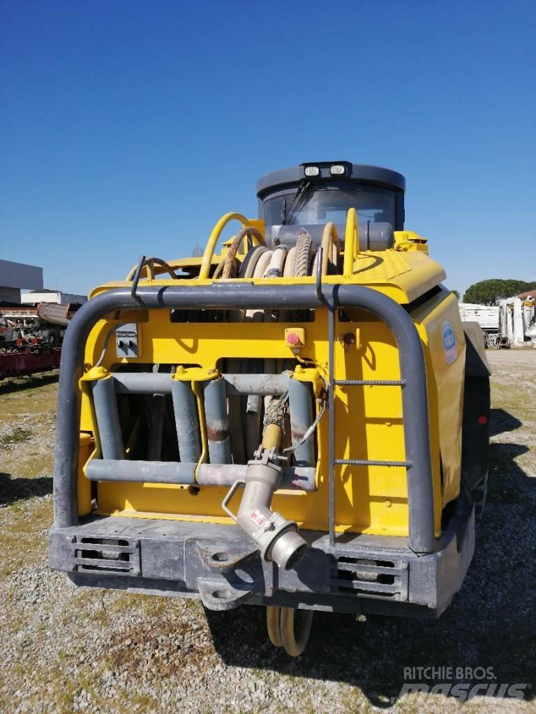 Atlas Copco L2C Horizontal Directional Drilling Equipment